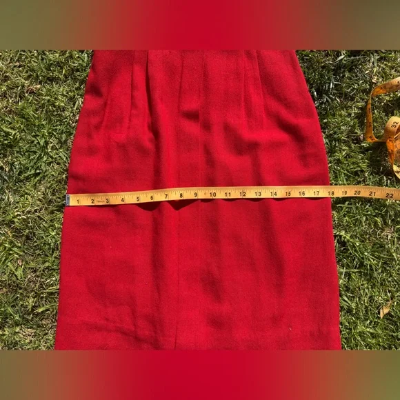 50s Vintage Red Knit Wiggle Dress with Long Sleeves - Picture 11 of 11